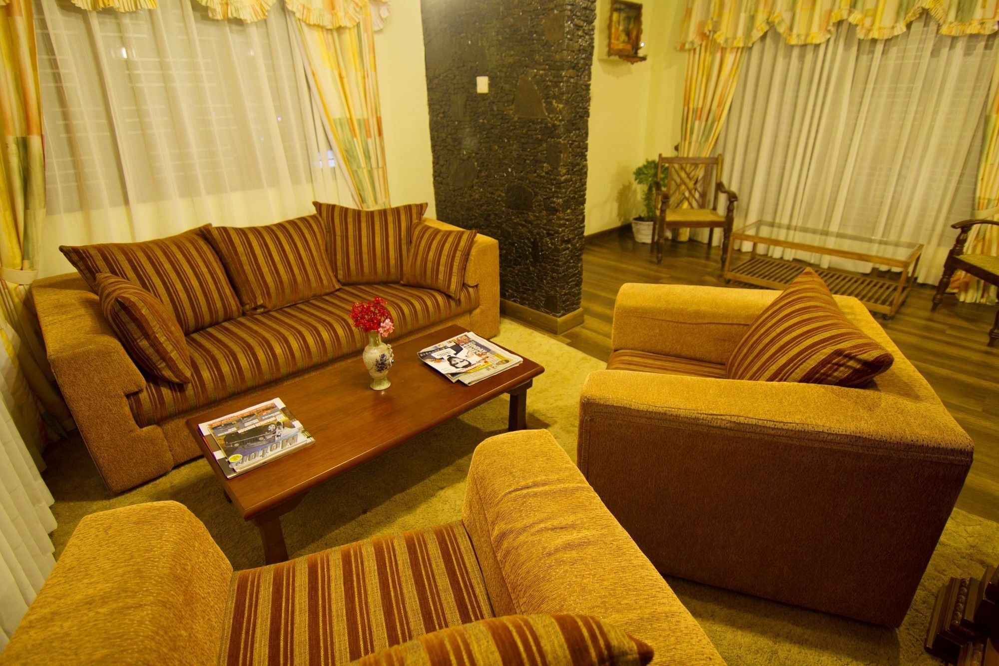 Serene Bungalow Nuwara Eliya Exteriör bild